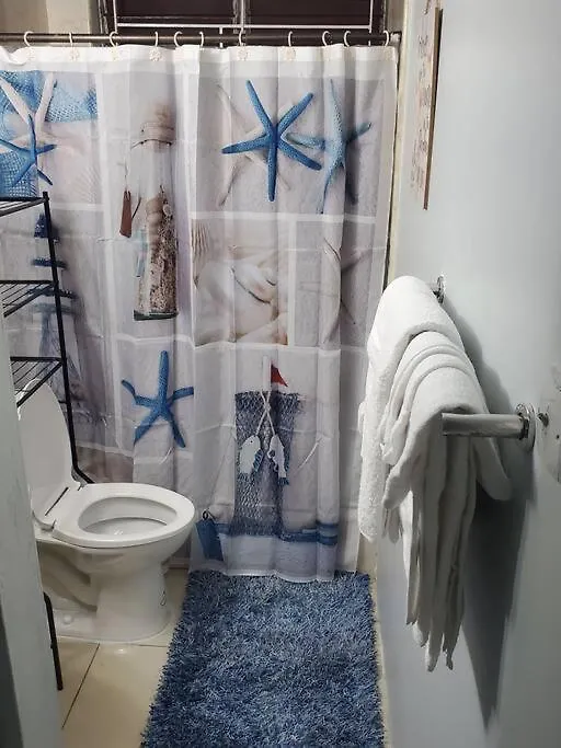 New Kingston Central Location Gated Apartament